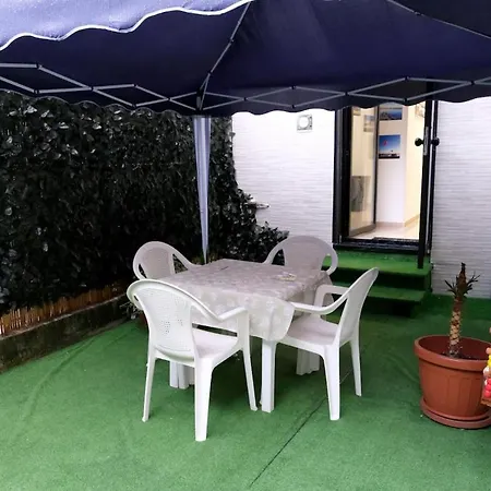 Bariparti-appartamento Con Giardino *