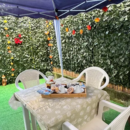 Lejlighed Bariparti-appartamento Con Giardino Bari